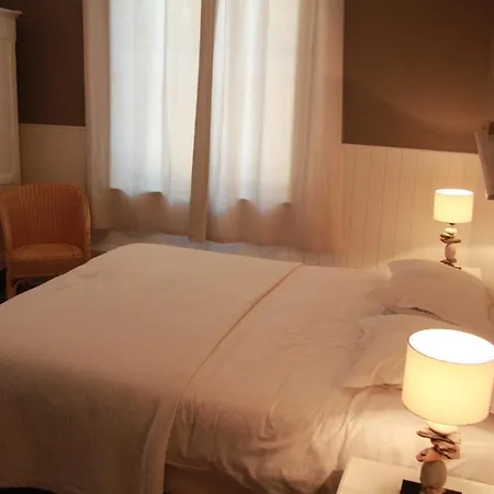 Hotel La Tonnellerie Spa Room photo